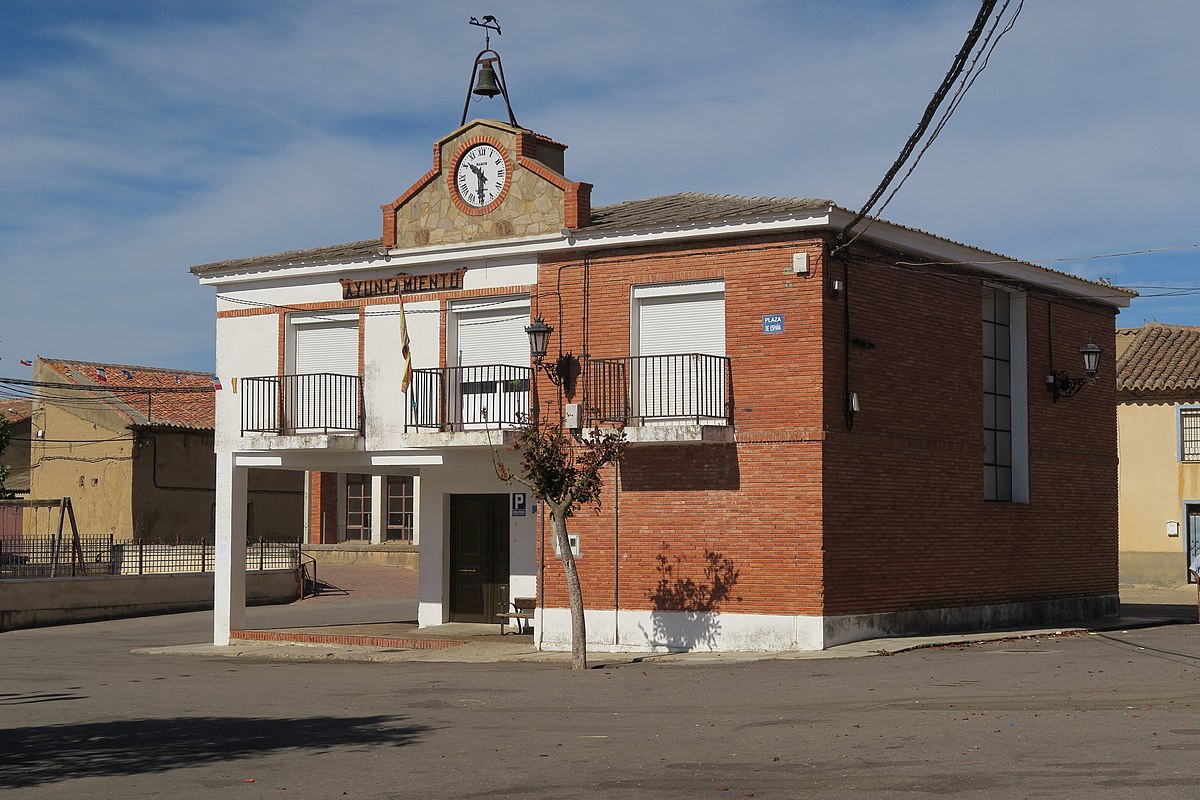 Villarrín de Campos, Ayuntamiento